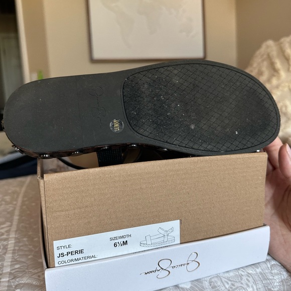 Jessica Simpson sandals *NEW - Picture 2 of 5